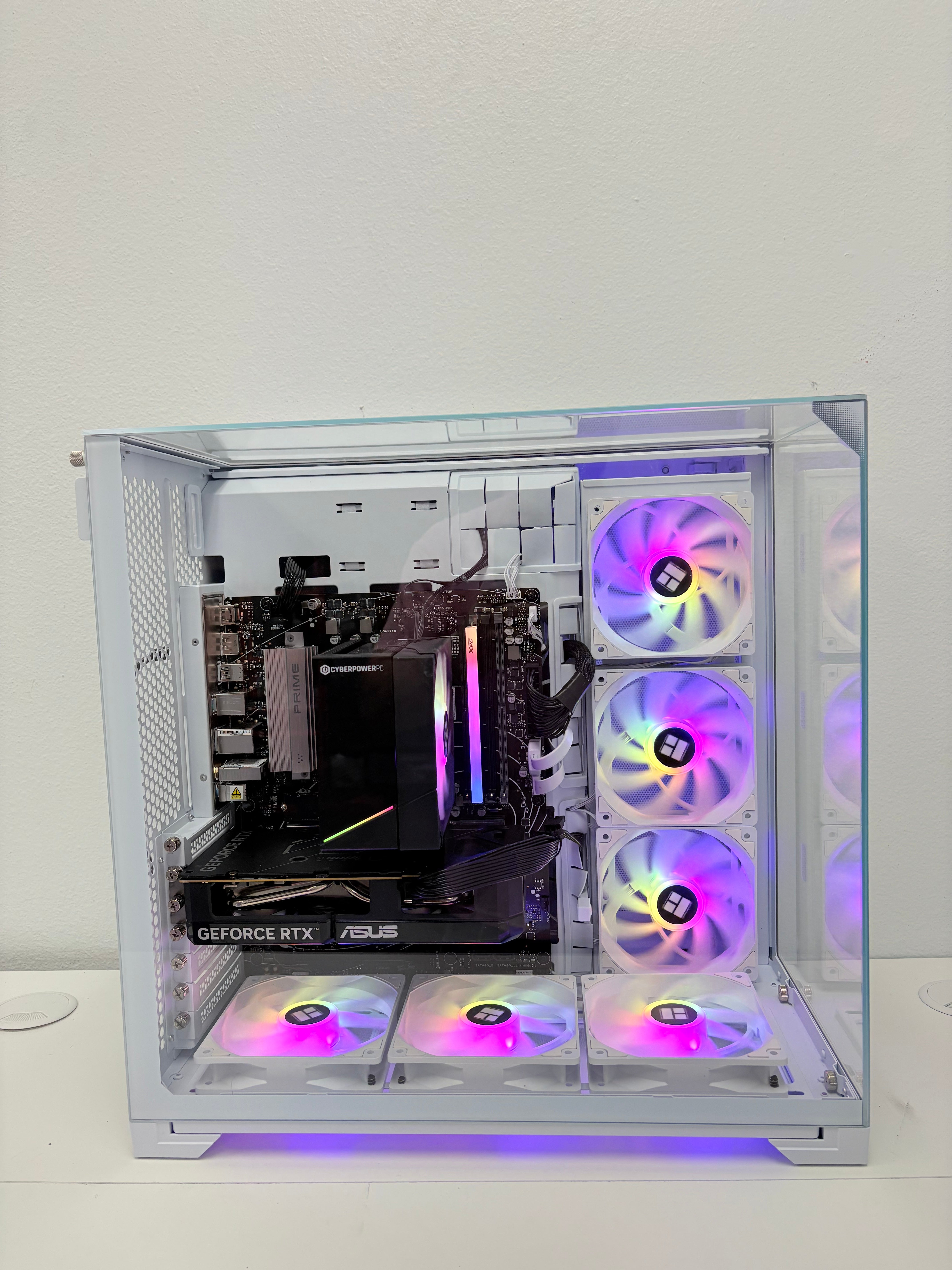 Gaming PC Ryzen 5/16GB RAM/1TB RTX 5060 GPU